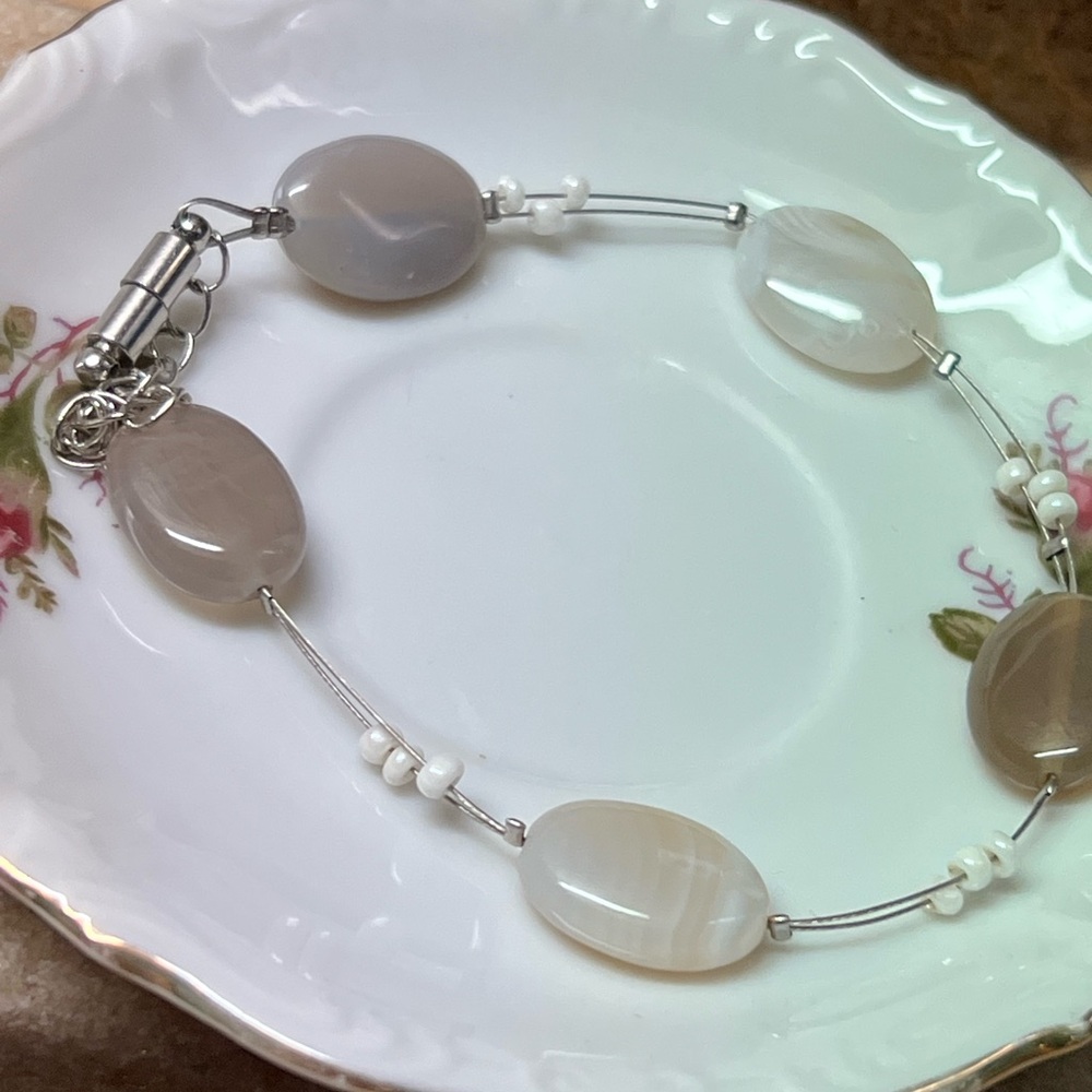 Artisan Silver and‎ Cream Oval Bracelet